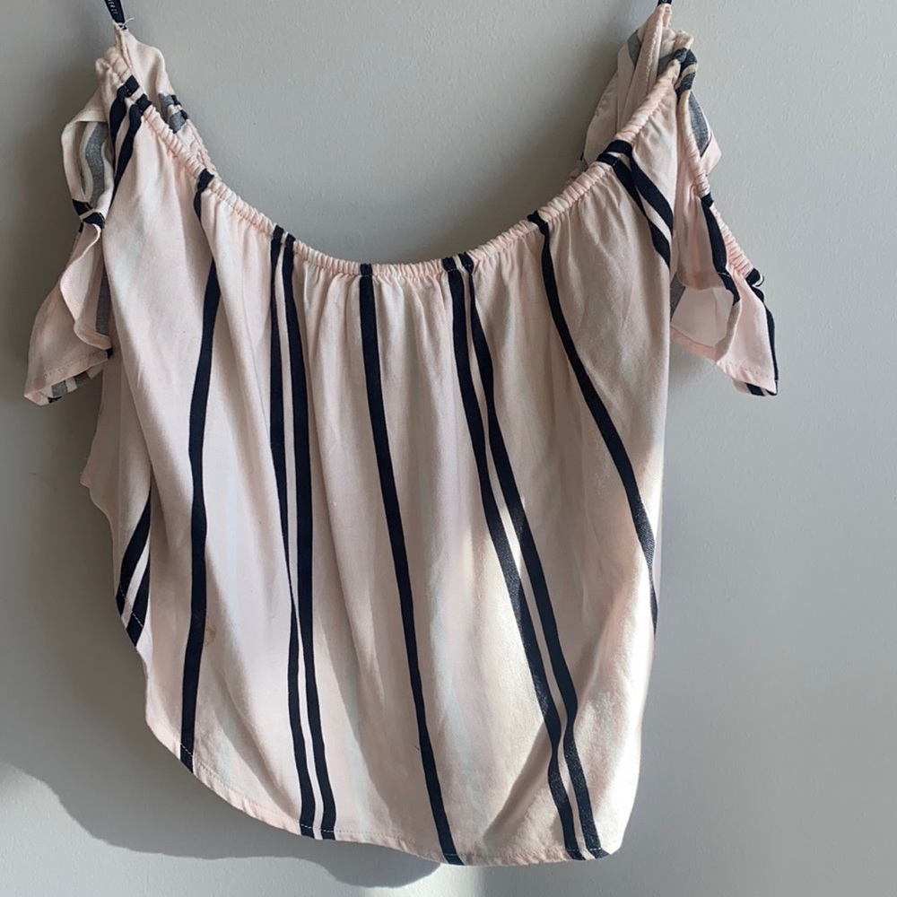Pink w/ black stripe top with little ruffle sleeve